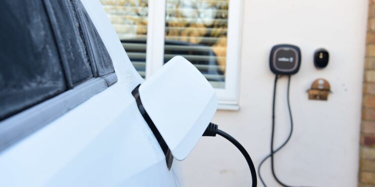 Electricity VAT axe to make EV charging cheaper, just not if you can’t charge at home