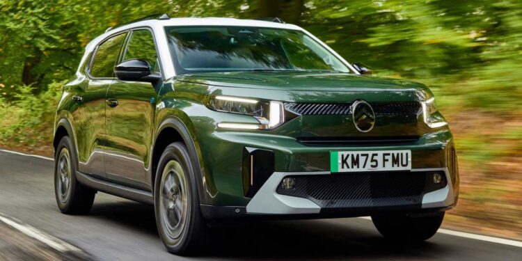 Citroen e-C3 Aircross review | Auto Express