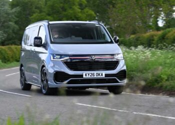 Volkswagen Transporter eHybrid brings plug-in hybrid power to the van range