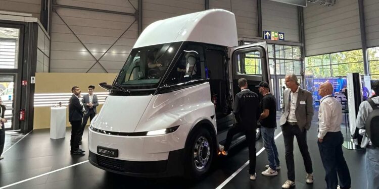 Tesla Semi electric HGV on route to the UK with 1,100bhp and 342-mile range
