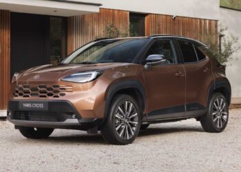 New Toyota Yaris Cross on sale now: updated hybrid SUV targets Ford Puma