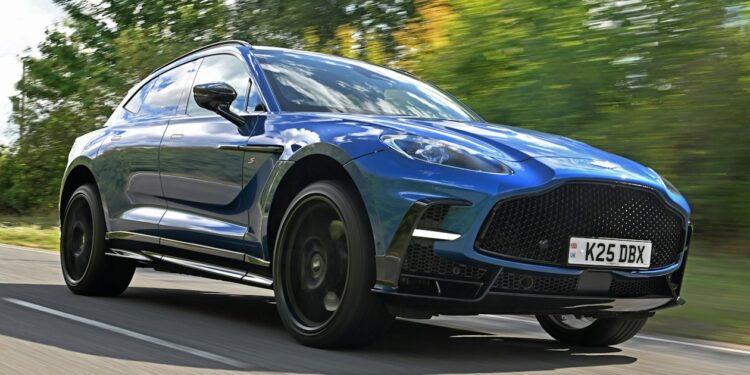 Aston Martin DBX review | Auto Express