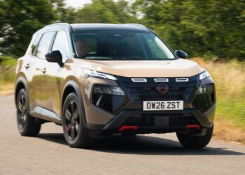 Nissan X-Trail review | Auto Express